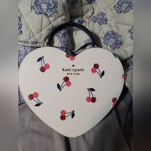 Kate spade heart crossbody bag